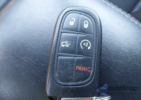 2019 Jeep Cherokee Latitude Plus Fwd z USA, uszkodzony, nr VIN 1C4PJLLX9KD120087